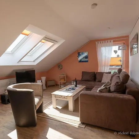 Ferienwohnung-otzens-kleine-dachkammer Apartman Treia